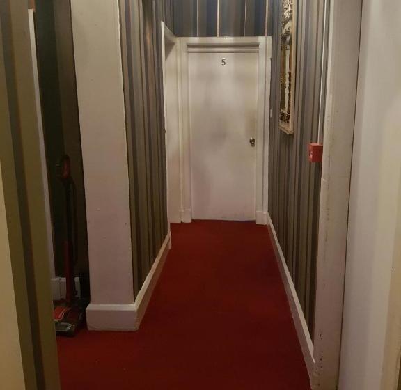 Aamiaismajoitus (B&B) Mother Macs