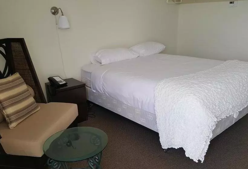 Waintel Studio-wainwright Motel