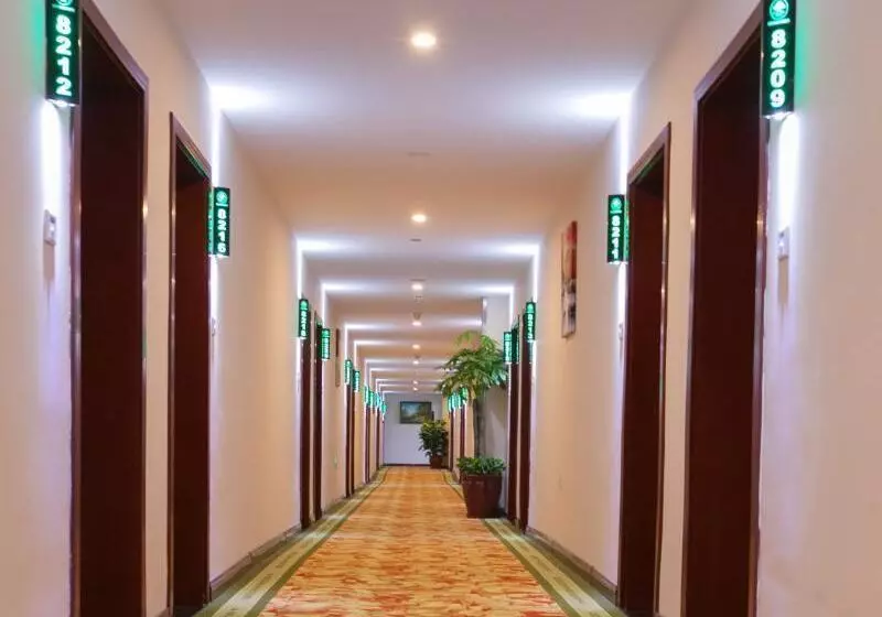 Hotelli Greentree Inn Tianjin First Center Hospital Subway Station Shell