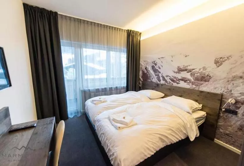 هتل Marmotta Alpin