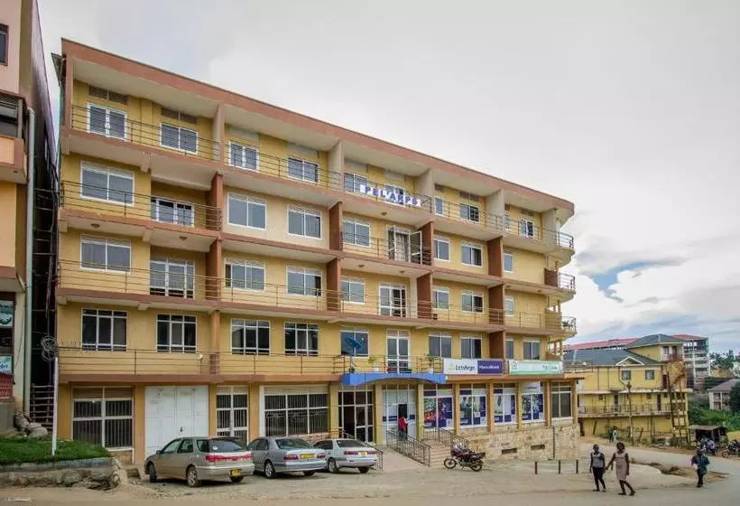 هتل Pel Arps  & Apartments