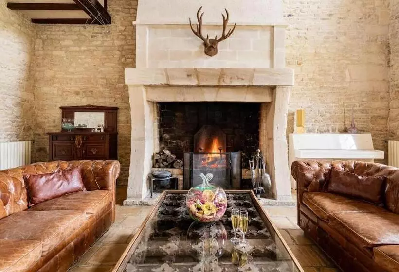 ベッドアンドブレックファースト L'ecurie Gourmande