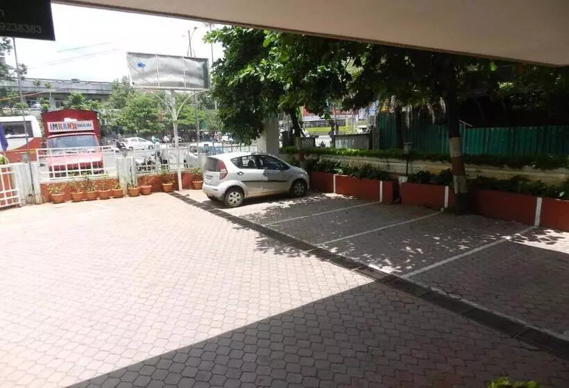 Hotel Ayodhya
