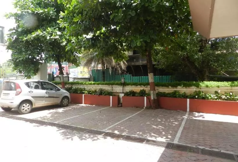 Hotel Ayodhya