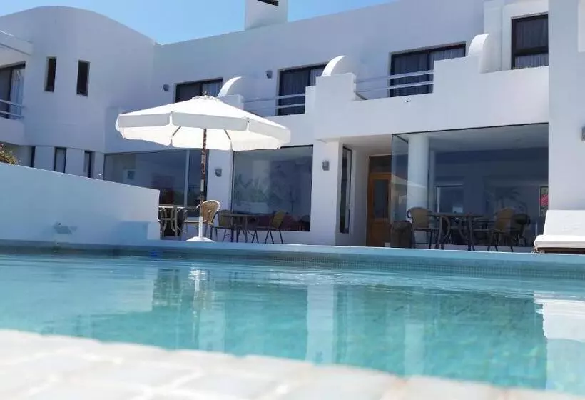 Hotelli Posada De Los Pajaros