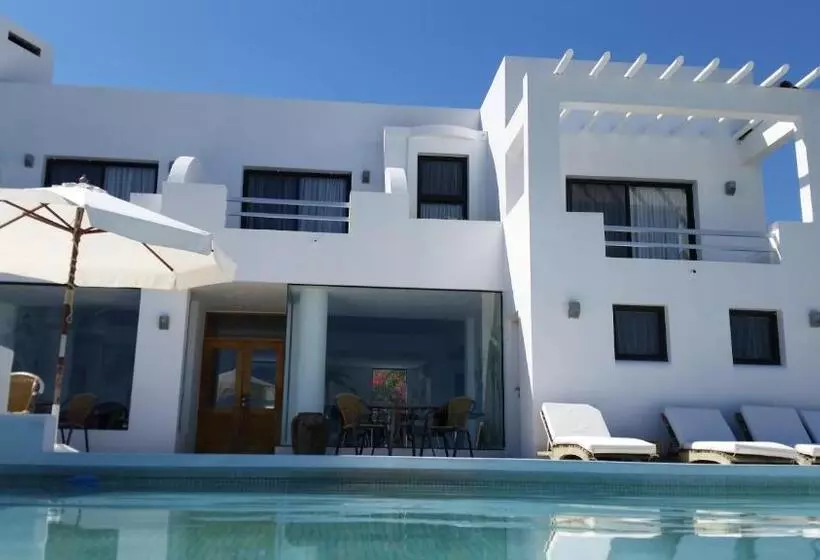 Hotelli Posada De Los Pajaros