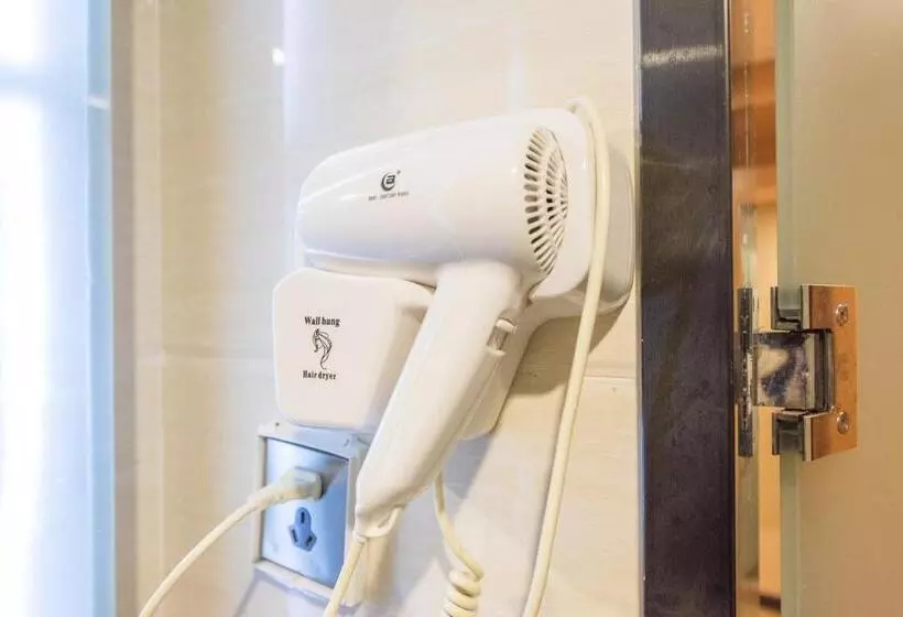 Iu Hotel Beijing West Coach Station Liuliqiao East Metro Station