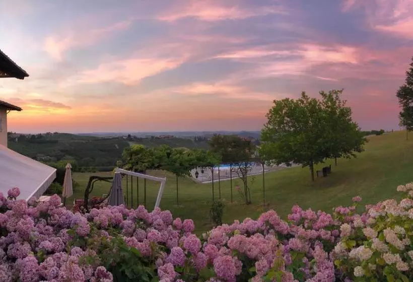 リゾートホテル Agriturismo La Casa In Collina