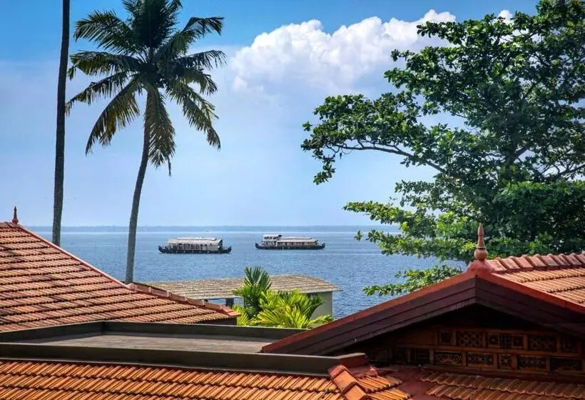 Lomakeskus Niraamaya Wellness Retreats Backwaters And Beyond Kumarakom