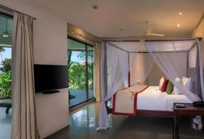 Lomakeskus Niraamaya Wellness Retreats Backwaters And Beyond Kumarakom