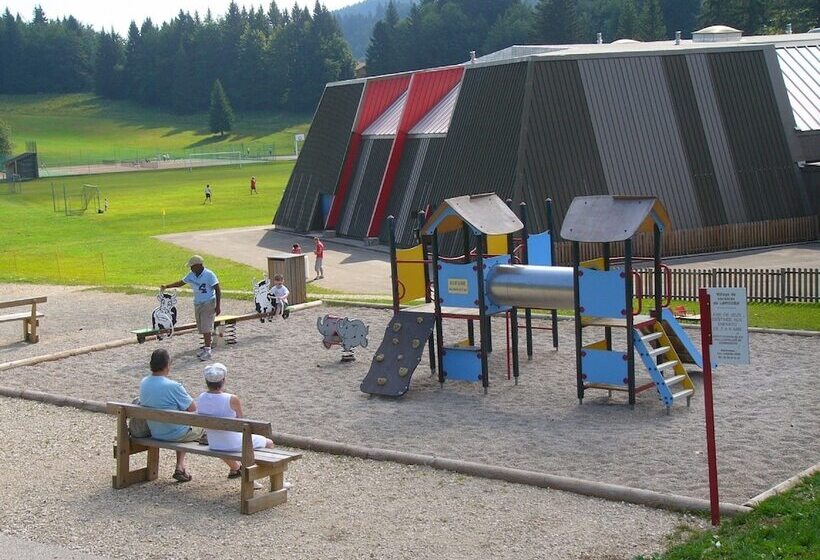 リゾートホテル Village Vacances Station Les Rousses