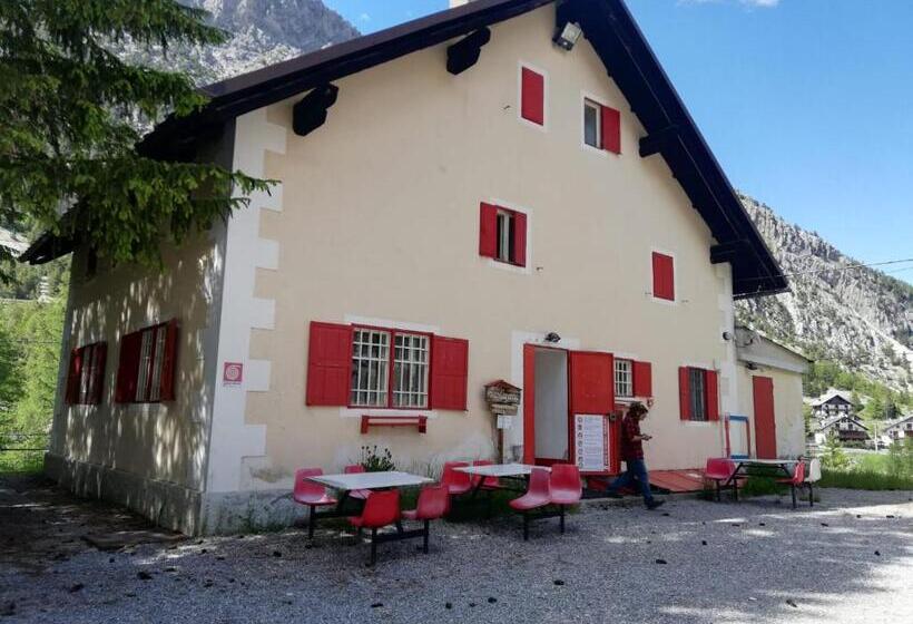 הוסטל Rifugio La Capanna