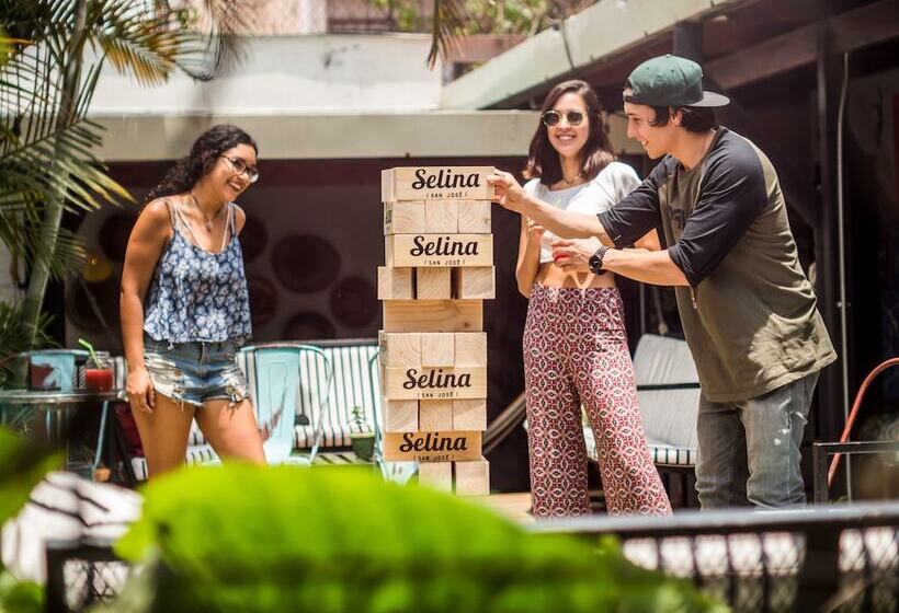 فندق صغير Selina San Jose