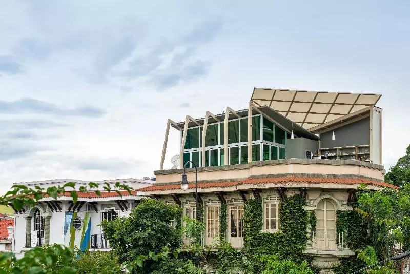 ユースホステル Selina San Jose