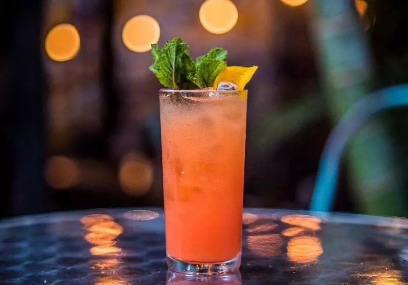 ユースホステル Selina San Jose