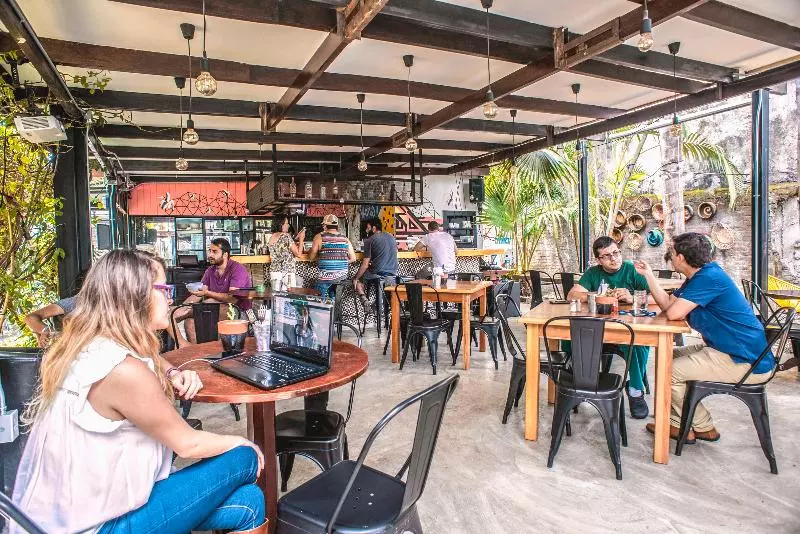 ユースホステル Selina San Jose