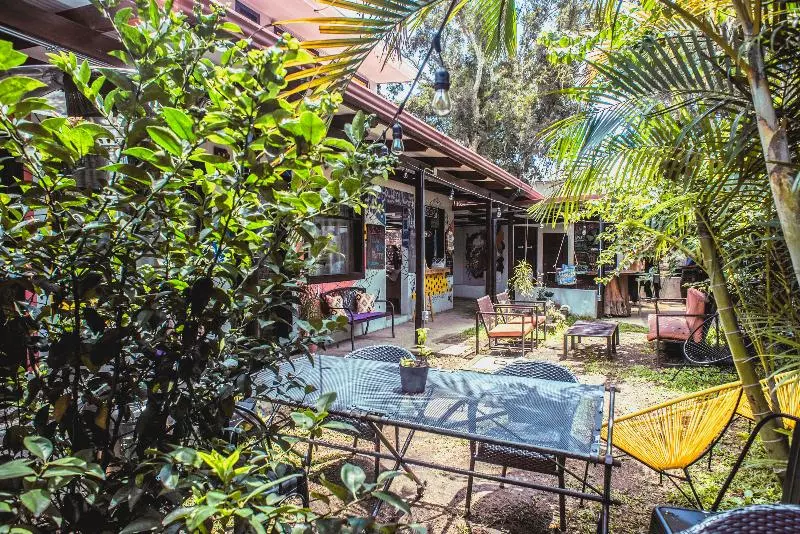 ユースホステル Selina San Jose