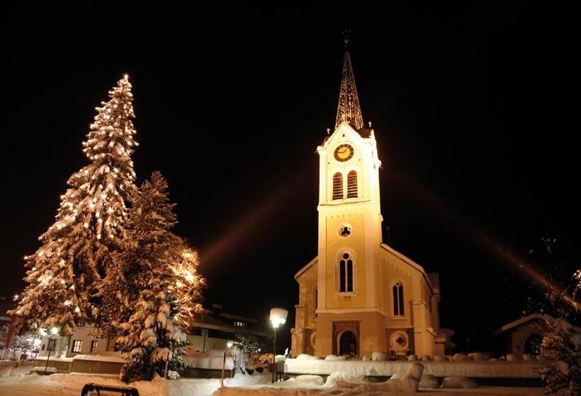 ホテル Adler Garni