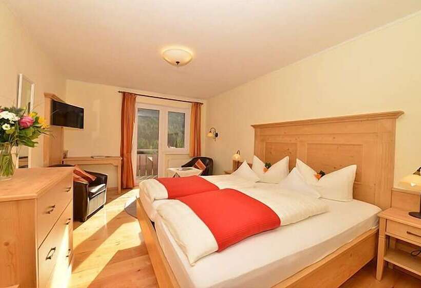 ホテル Adler Garni