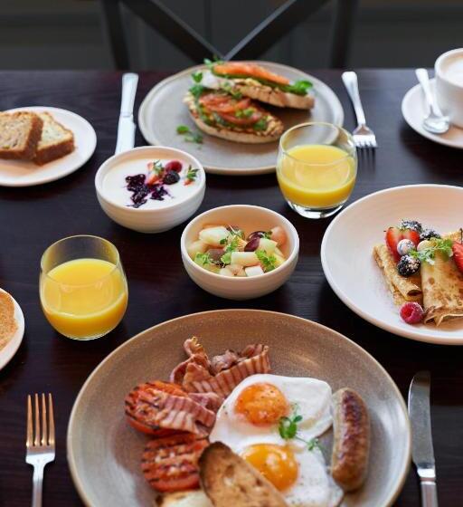 فندق Connaught Lodge