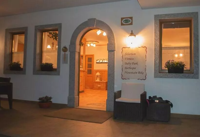 ホテル Garnì Sant Antonio Con Spa