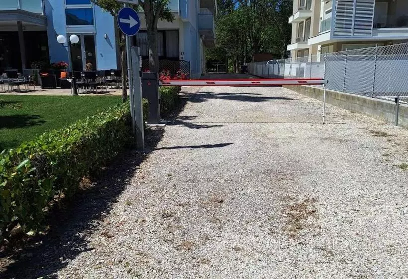 هتل Massimo