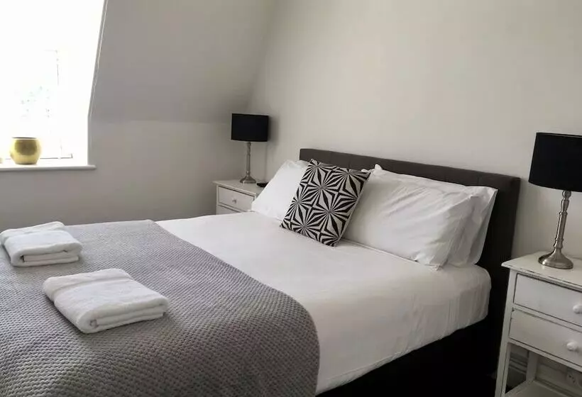 Grand Hotel Healesville