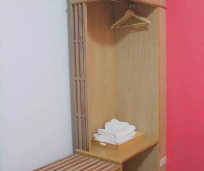 ホテル Ubon Best Place