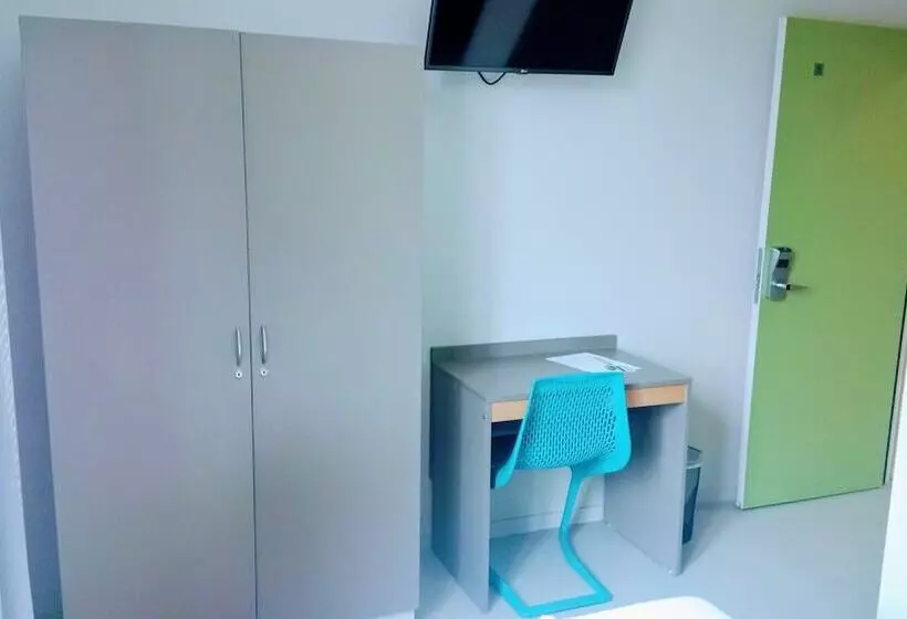 Auberge Des Remparts