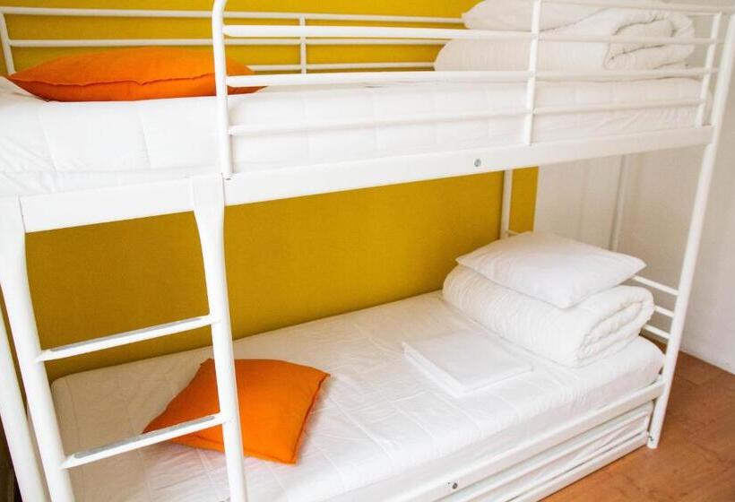 تختخواب و صبحانه Amber Private Rooms