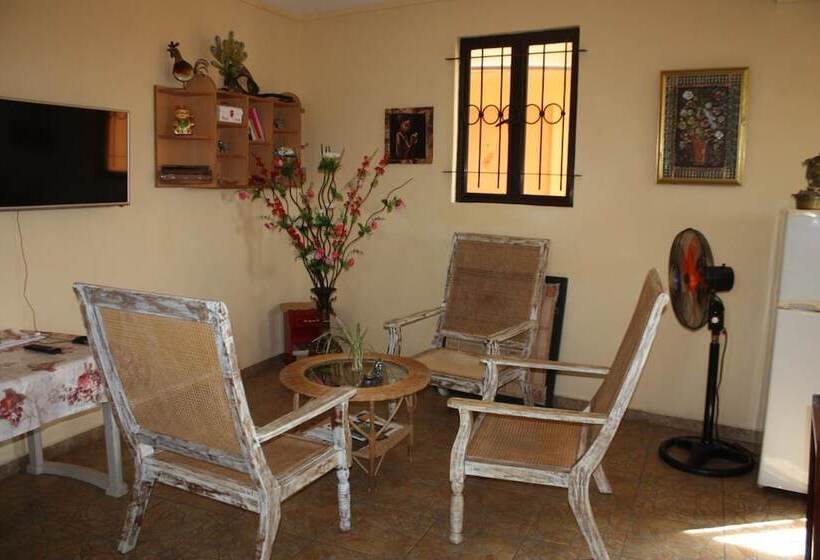 تختخواب و صبحانه Sm Lodge Mauritius