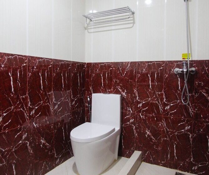 فندق 99 Monumento Caloocan