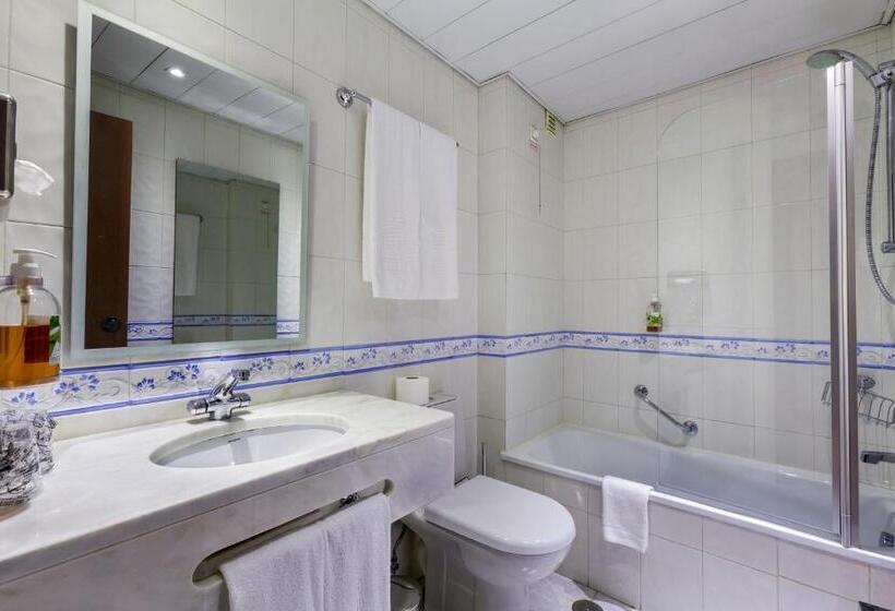 هتل Avenida De Fatima