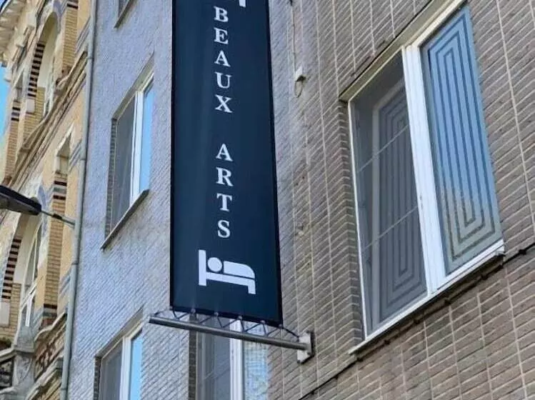 هتل Beaux Arts