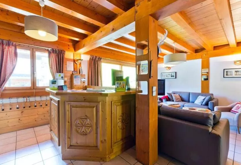 Hotelli Chalet Hôtel Aiguille Blanche