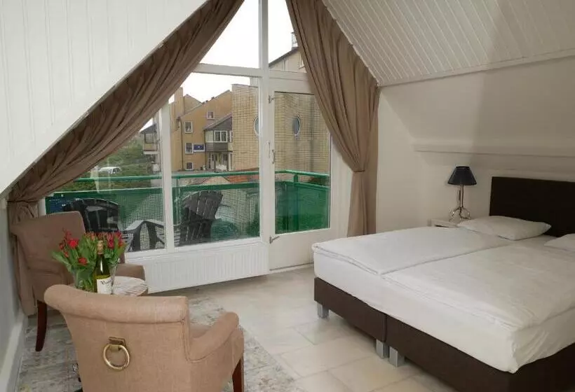 Hotelli Huize De Duinen