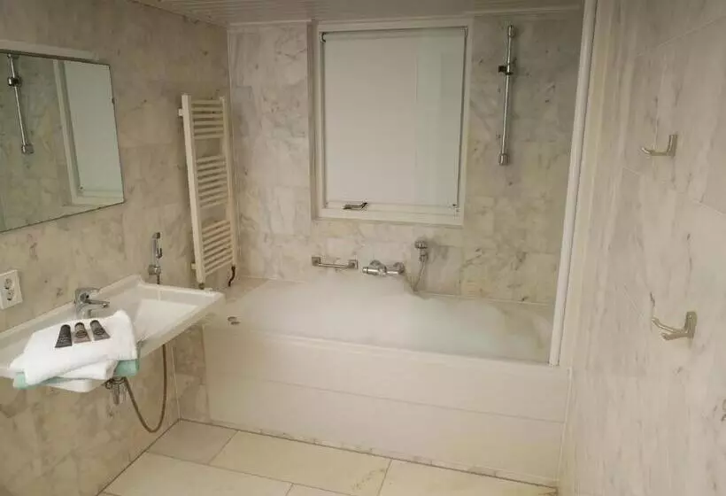 Hotelli Huize De Duinen