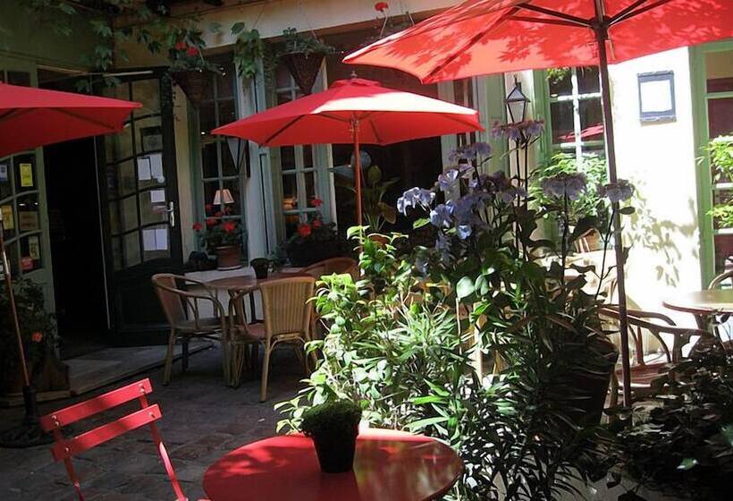 هتل Le Vieux Carre