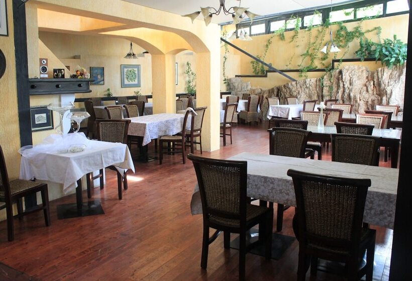 ホテル Porton Mobile Home