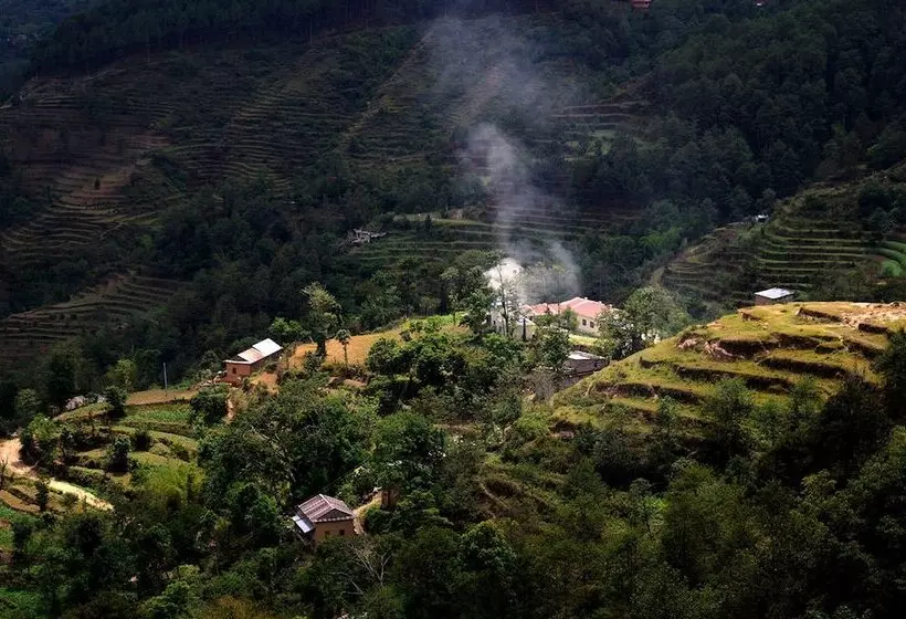 هتل Nagarkot Naldum Village Resort