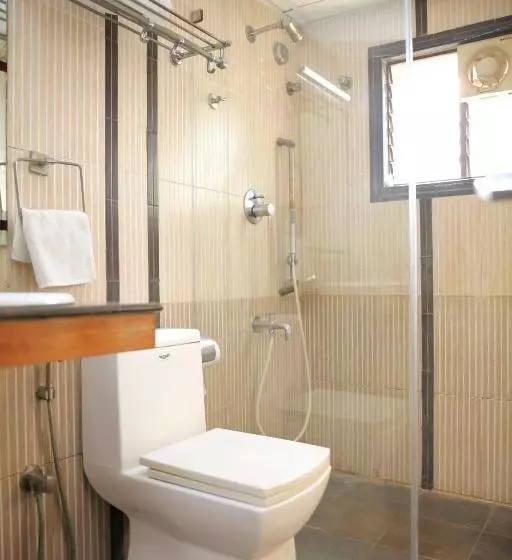 هتل Capital O J2 Service Appartment