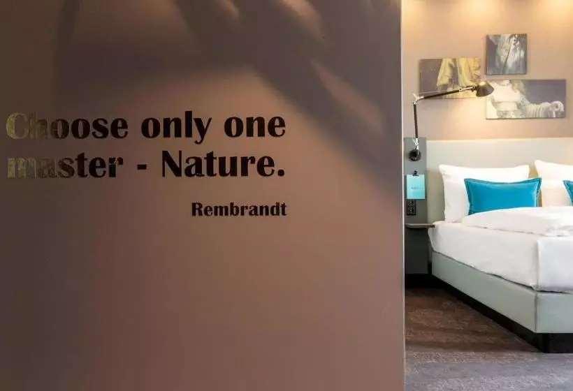 Motel One Amsterdamwaterlooplein
