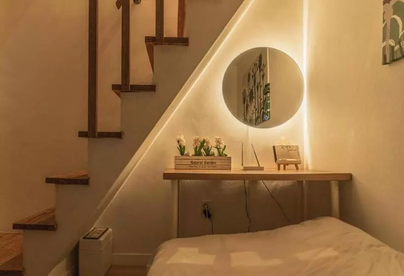 پانسیون Myeongdong Artmonstay