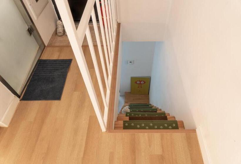 Pensjonat Myeongdong Artmonstay