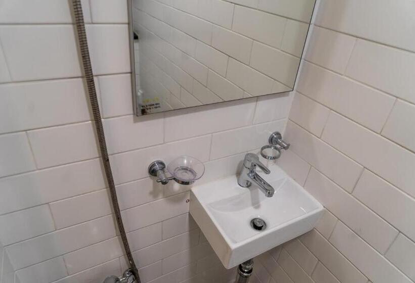 Pensjonat Myeongdong Artmonstay