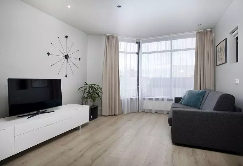Planet Apartments
