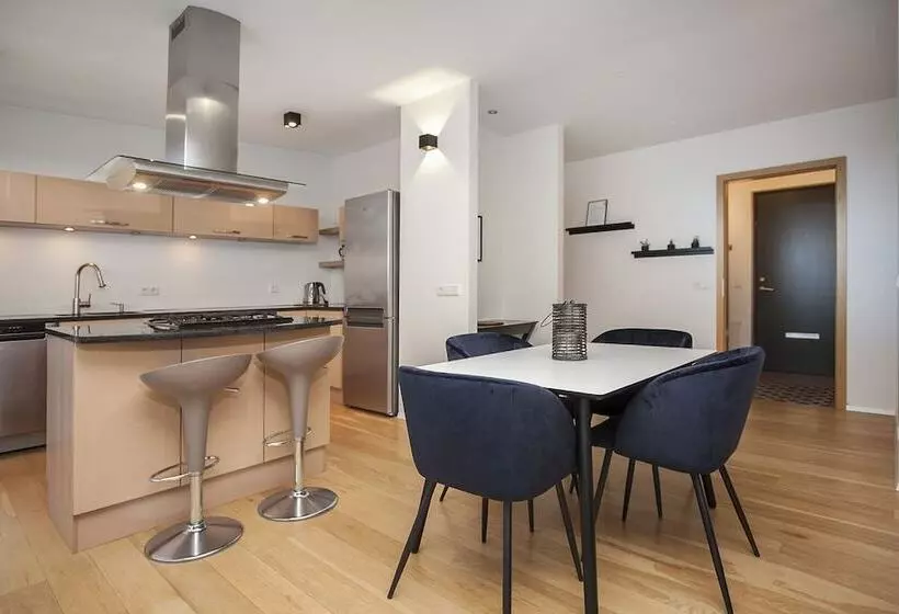 Planet Apartments