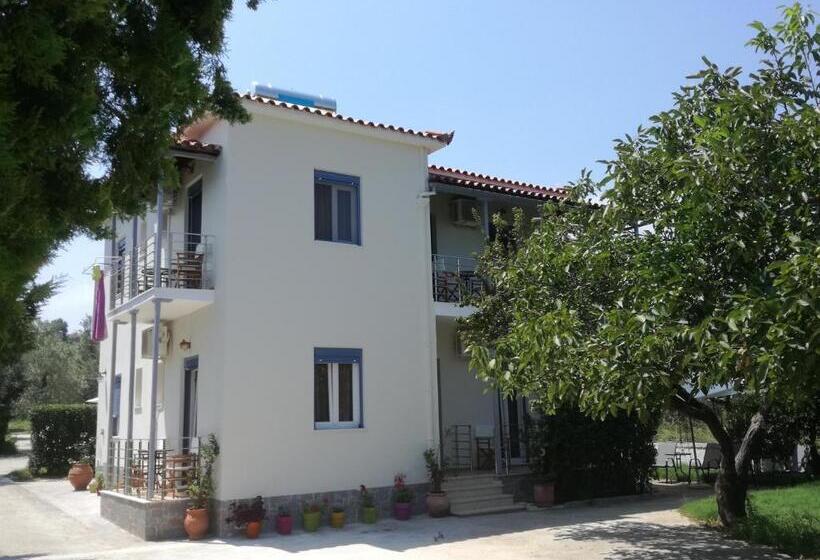 Rastoni Guest House Skopelos
