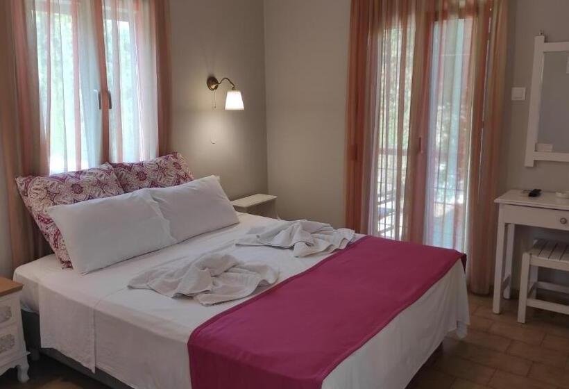 Rastoni Guest House Skopelos