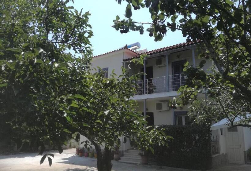 Rastoni Guest House Skopelos